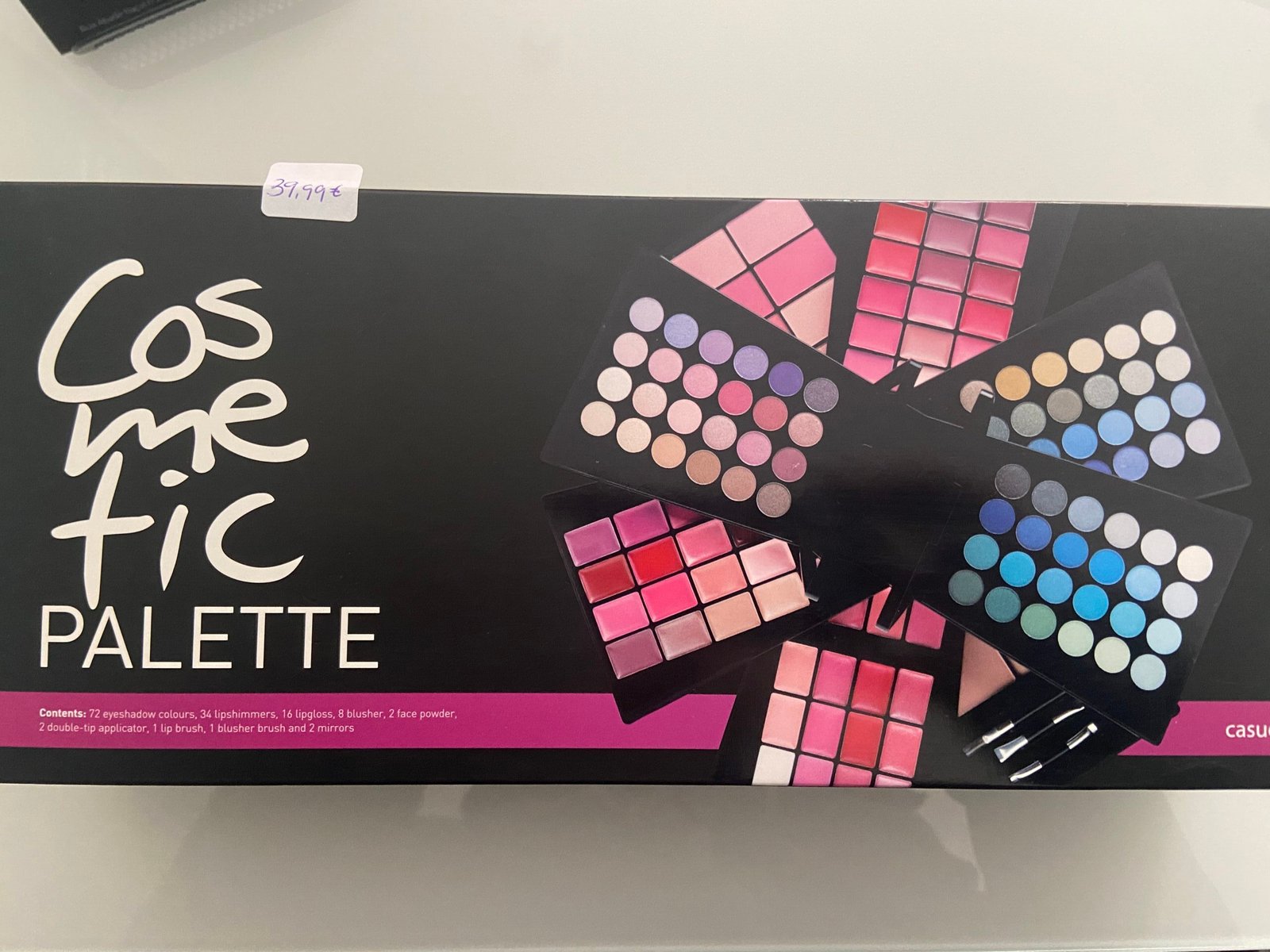 Cosmetic Palette 3